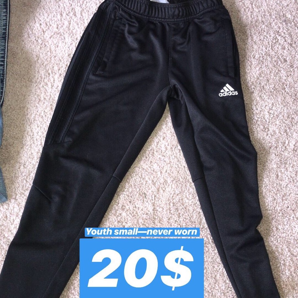 Addidas kids soccer pants (joggers)